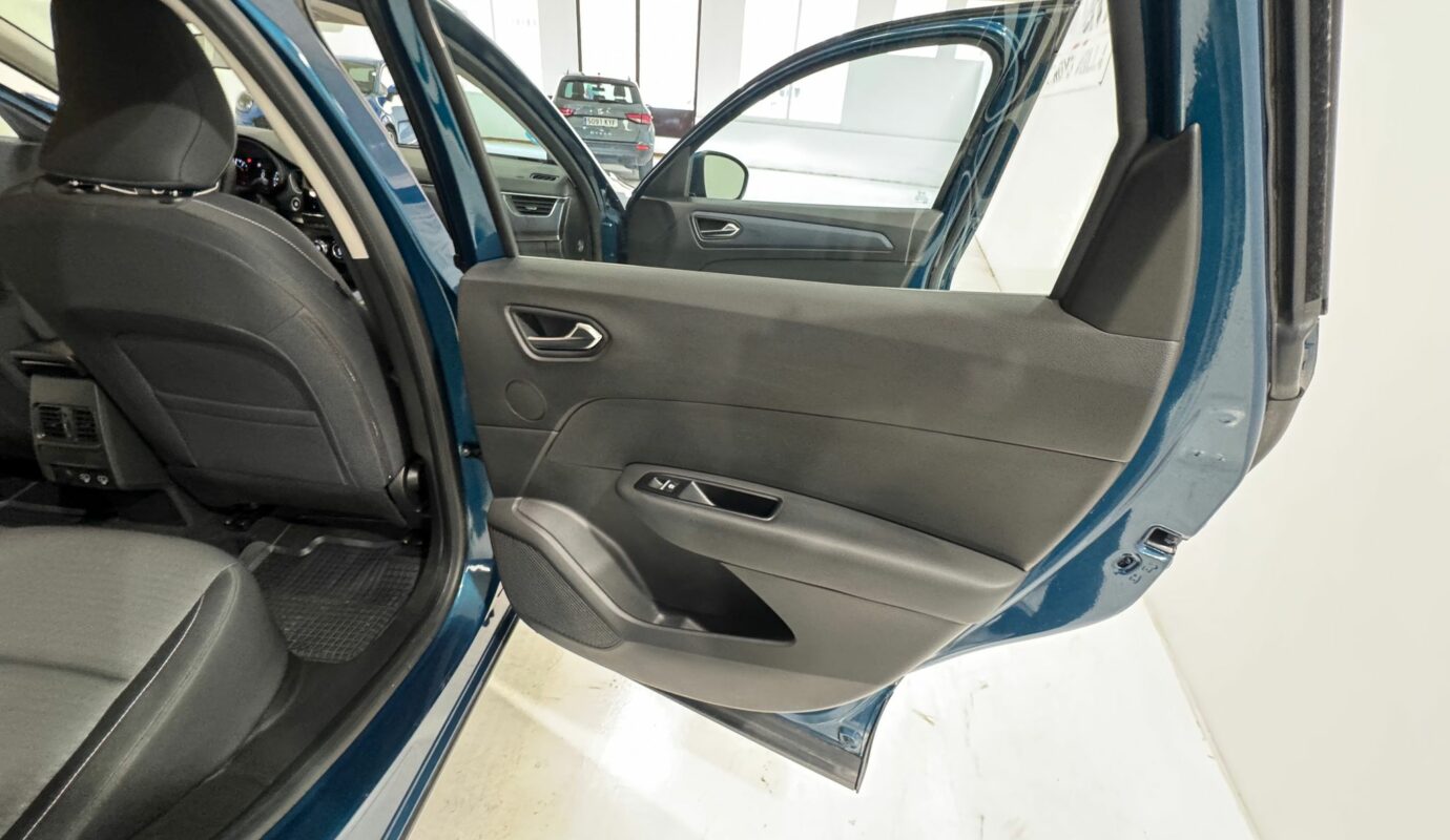 ¡OFERTA! RENAULT Arkana Zen TCe 103kW140CV EDC Microhibrido ¡OFERTA! RENAULT Arkana Zen TCe 103kW140CV EDC Microhibrido