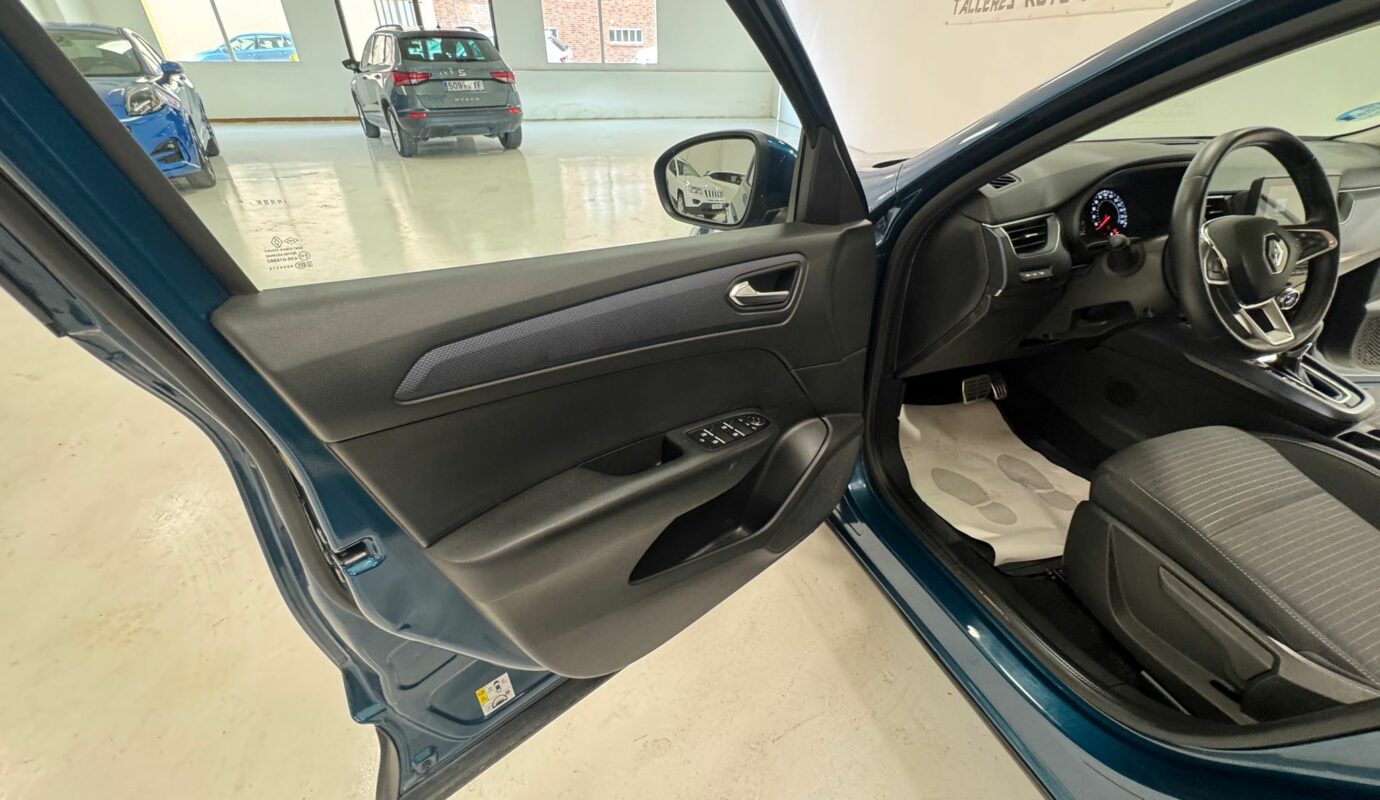 ¡OFERTA! RENAULT Arkana Zen TCe 103kW140CV EDC Microhibrido ¡OFERTA! RENAULT Arkana Zen TCe 103kW140CV EDC Microhibrido