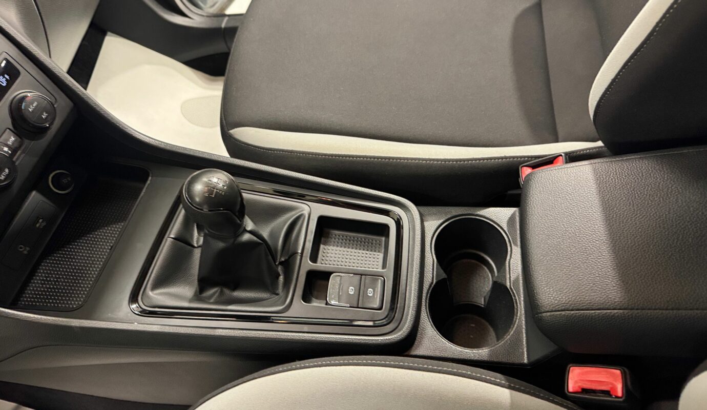 SEAT Ateca 1.0 TSI StSp Reference Eco SEAT Ateca 1.0 TSI StSp Reference Eco