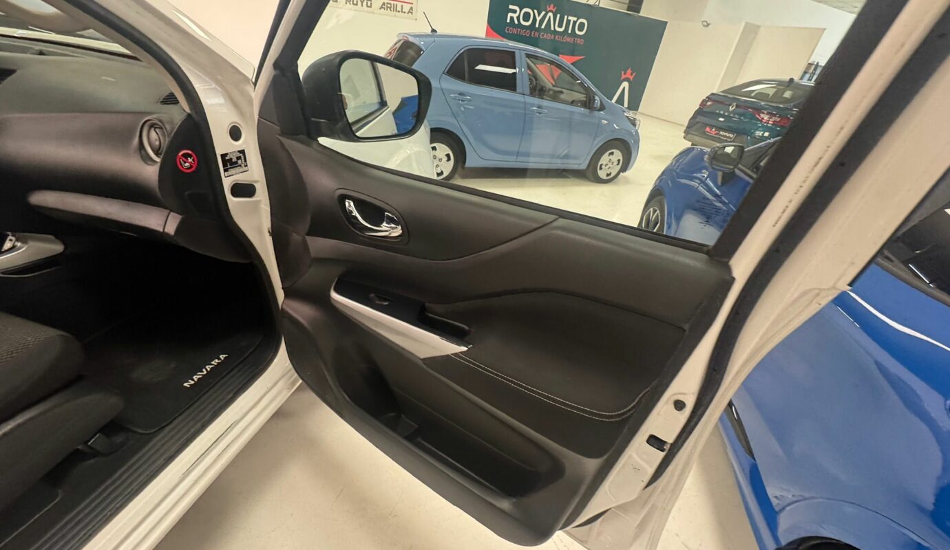 Nissan Navara Pick-up 2.3 dCi Trek Double Cab 4×4 Nissan Navara Pick-up 2.3 dCi Trek Double Cab 4×4