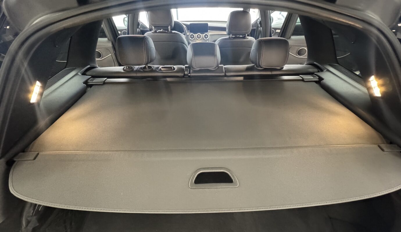 OFERTA  Mercedes-Benz GLC-Klasse GLC 220 d 4Matic OFERTA  Mercedes-Benz GLC-Klasse GLC 220 d 4Matic