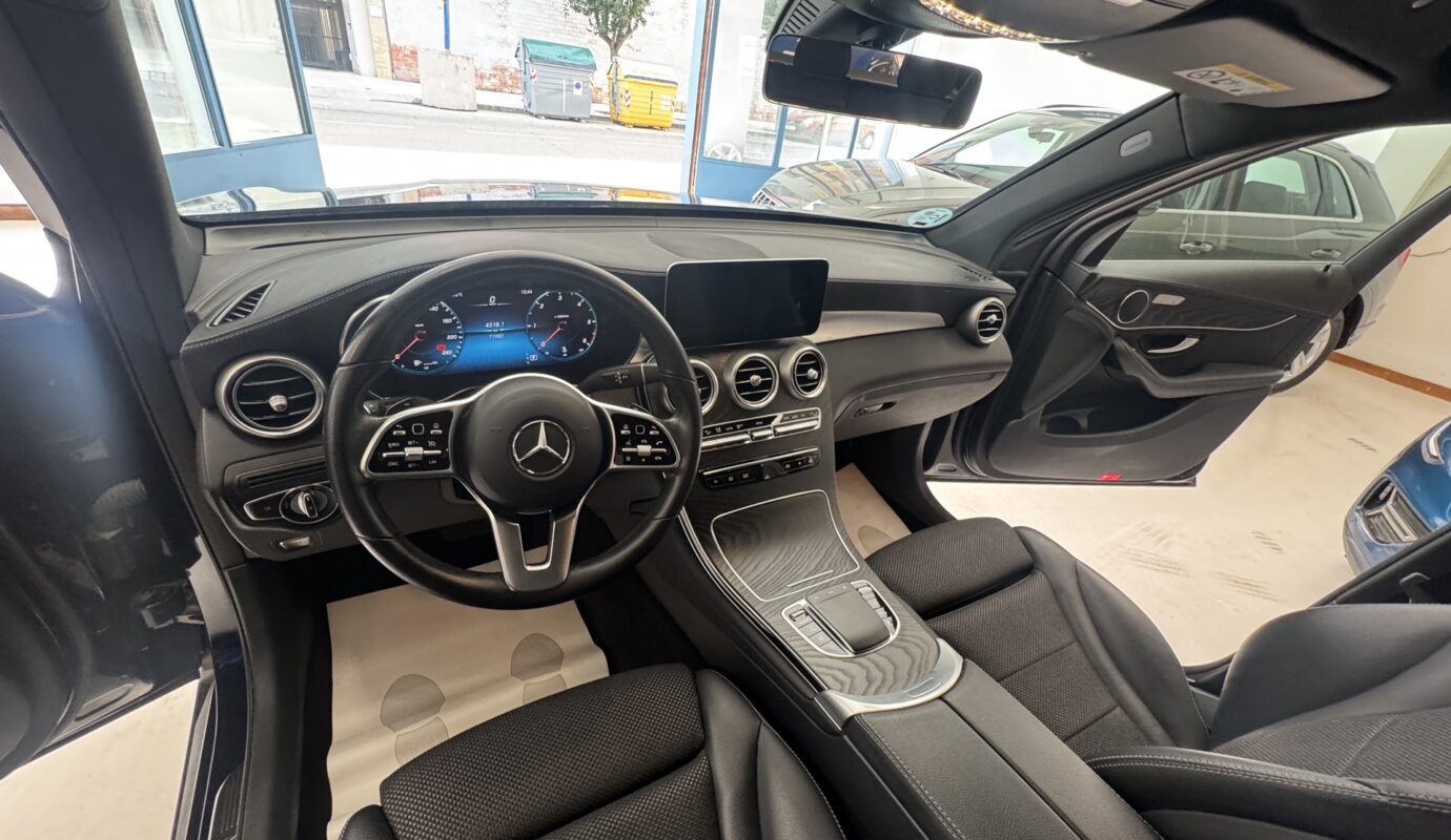 OFERTA  Mercedes-Benz GLC-Klasse GLC 220 d 4Matic OFERTA  Mercedes-Benz GLC-Klasse GLC 220 d 4Matic