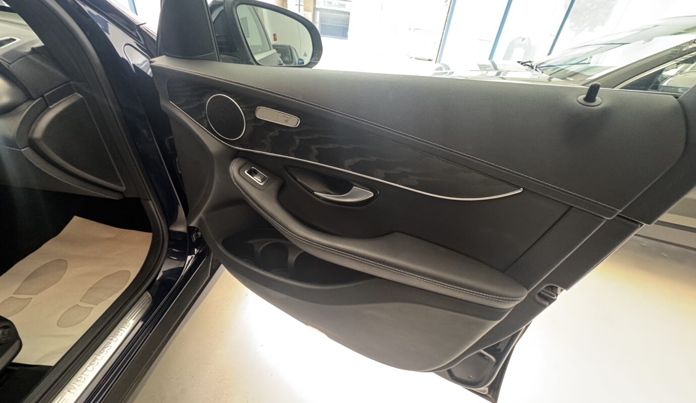 OFERTA  Mercedes-Benz GLC-Klasse GLC 220 d 4Matic OFERTA  Mercedes-Benz GLC-Klasse GLC 220 d 4Matic