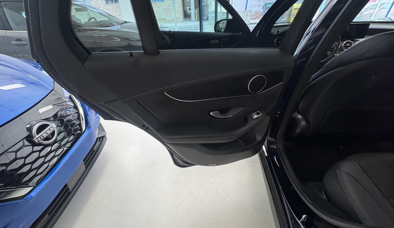 OFERTA  Mercedes-Benz GLC-Klasse GLC 220 d 4Matic OFERTA  Mercedes-Benz GLC-Klasse GLC 220 d 4Matic