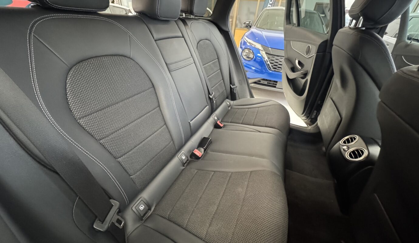 OFERTA  Mercedes-Benz GLC-Klasse GLC 220 d 4Matic OFERTA  Mercedes-Benz GLC-Klasse GLC 220 d 4Matic