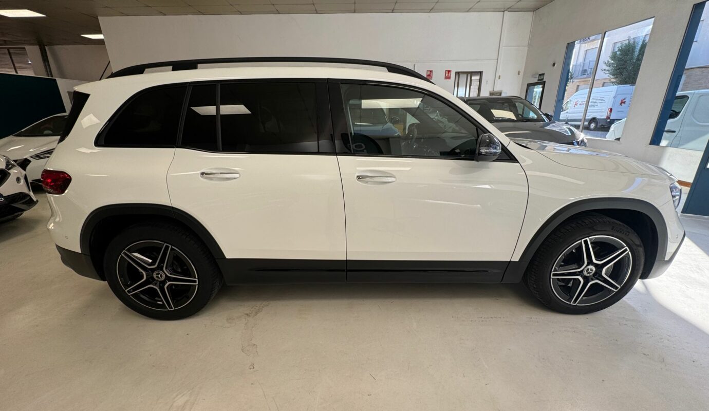 MERCEDES GLB 2.0 DCT 150CV MERCEDES GLB 2.0 DCT 150CV