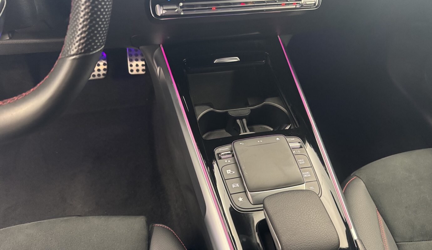 MERCEDES GLB 2.0 DCT 150CV MERCEDES GLB 2.0 DCT 150CV