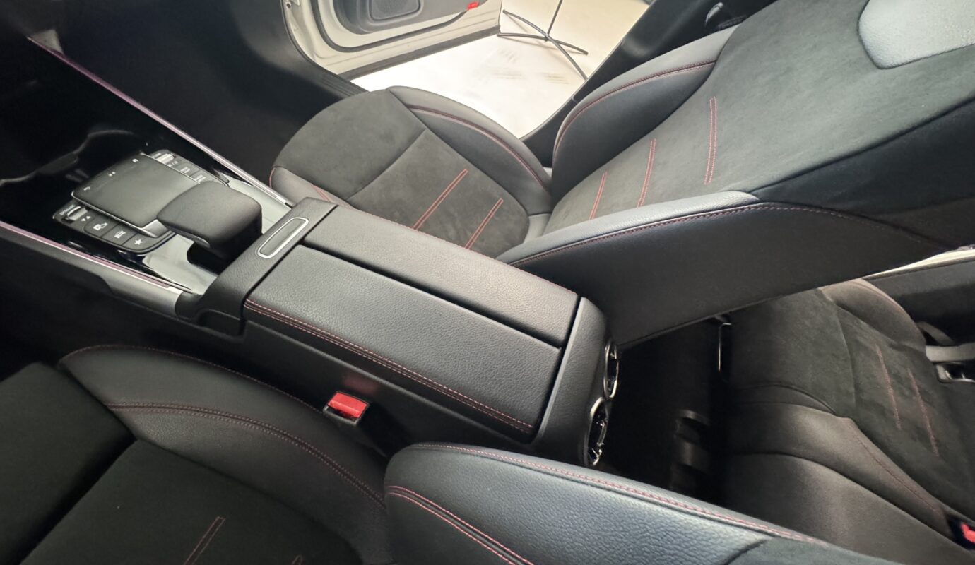 MERCEDES GLB 2.0 DCT 150CV MERCEDES GLB 2.0 DCT 150CV