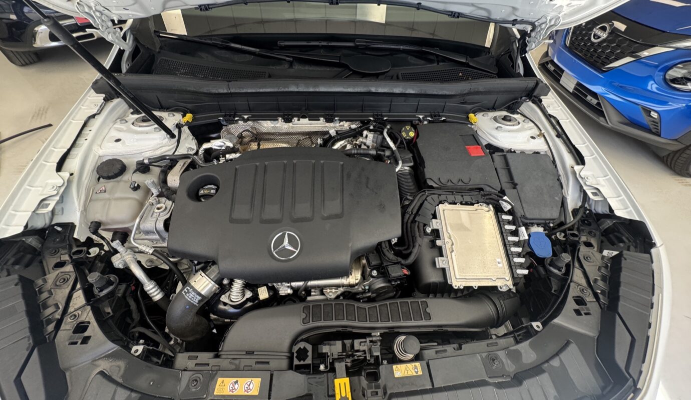 MERCEDES GLB 2.0 DCT 150CV MERCEDES GLB 2.0 DCT 150CV