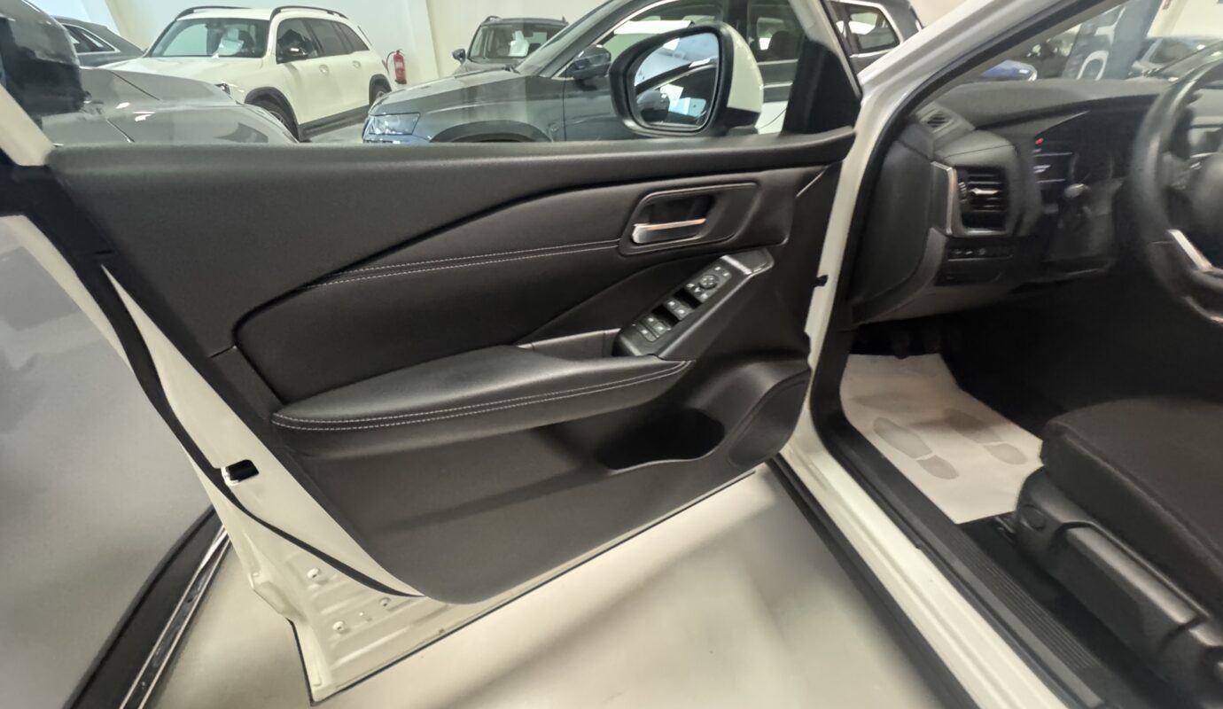 NISSAN QASHQAI MHEV ACENTA ETIQUETA ECO