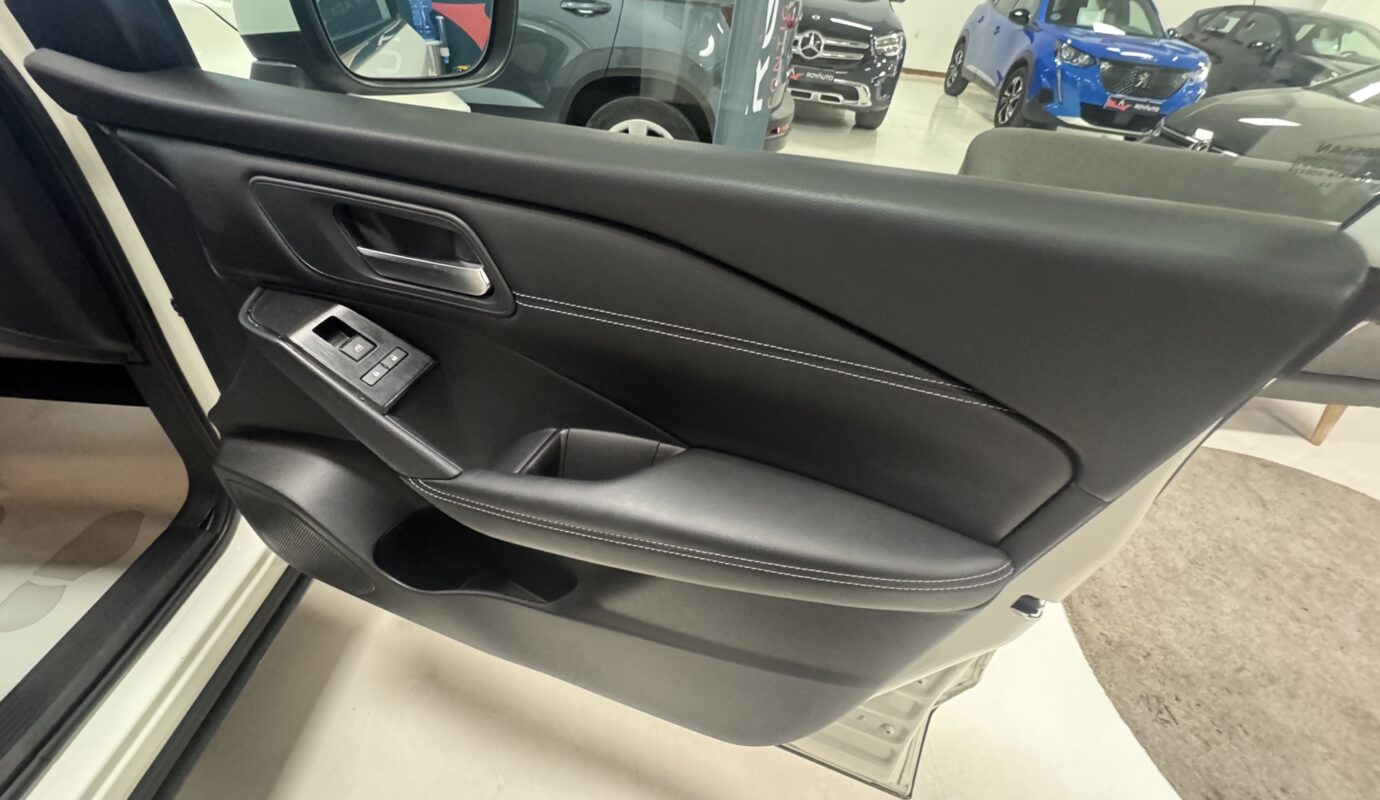 NISSAN QASHQAI MHEV ACENTA ETIQUETA ECO