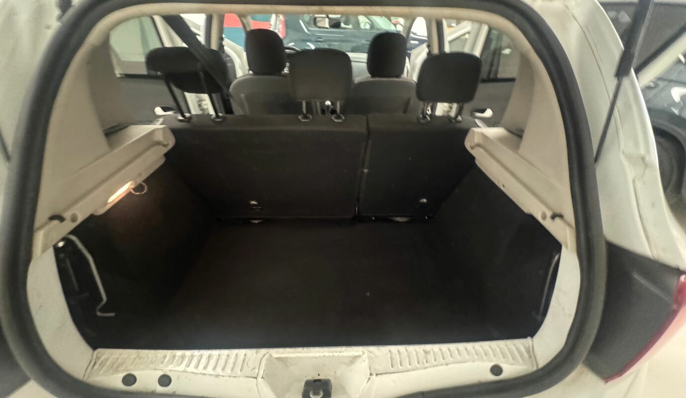 DACIA SANDERO STEPWAY DCI 90 CV